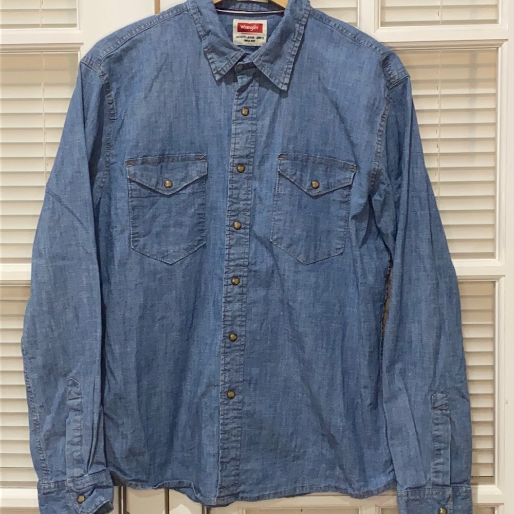 Wrangler Mother of Pearl Snaps Indigo Denim Shirt